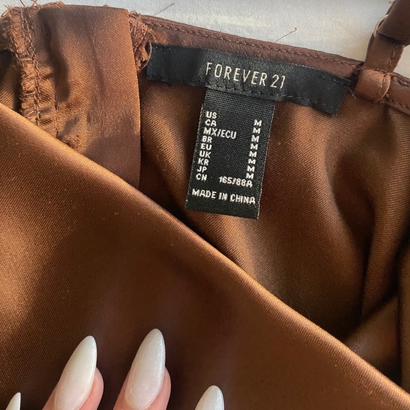 Forever 21 satin tank top - Picture 4 of 4